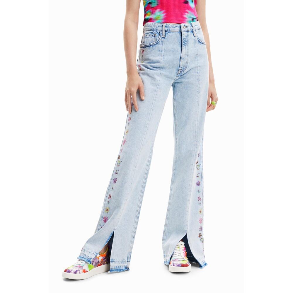 DESIGUAL Flower Embroidered Wide Leg Slit Hem Jeans Size 14 NWT